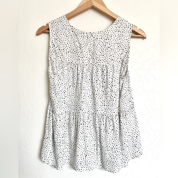 GAP White and Black Polka Dot Sleeveless tiered Blouse - Picture 3 of 3